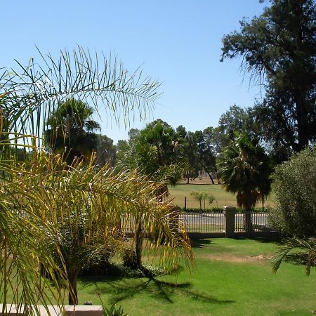 Oudtshoorn Guest House Eksteriør billede